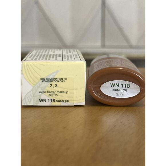 NIB Clinique Even Better Makeup Broad Spectrum SPF 15 WN 118 Amber (D) 1 oz. - Picture 2 of 8